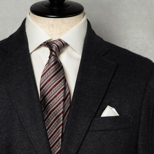 ネクタイ スタイリング