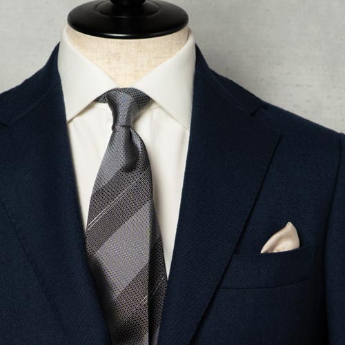 ネクタイ スタイリング