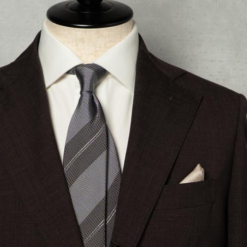 ネクタイ スタイリング